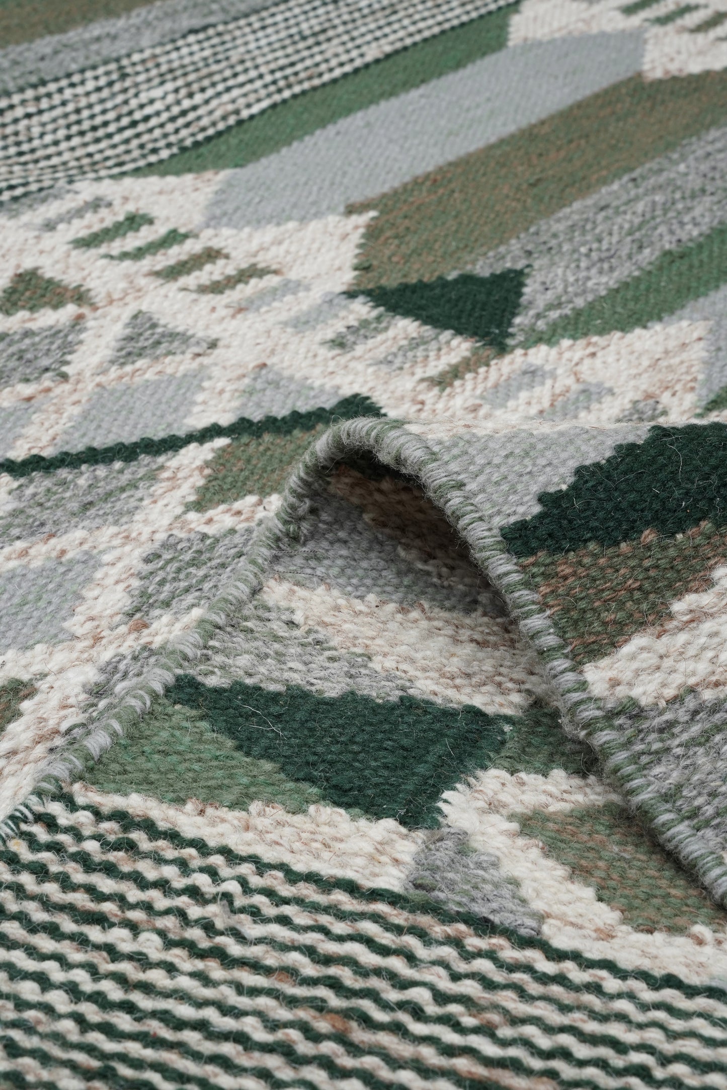 Swedish Rölakan-Style Handwoven Scandinavian Rug | Green, Grey & Ivory Geometric Wool Rug