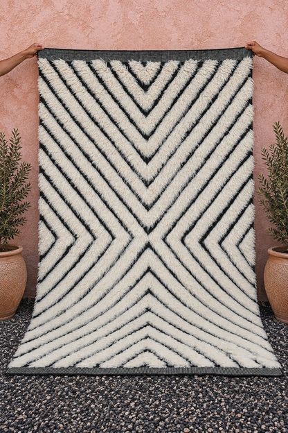 Moroccan Chevron Rug – 100% New Zealand Wool | Ivory & Black Handwoven Beni Ourain Style Area Rug