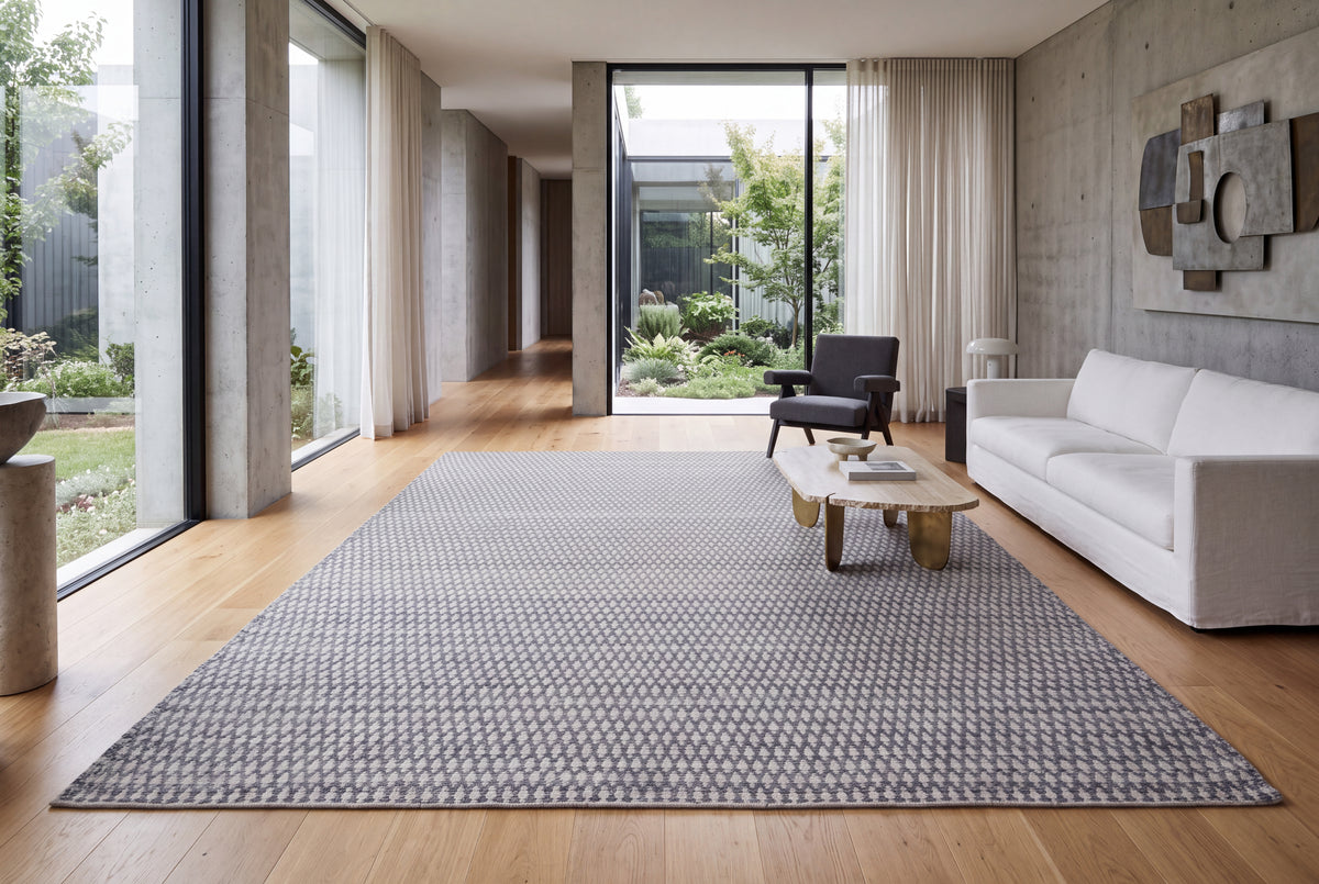 Hand-Woven Wool Flatweave Area Rug – Grey & Off-White Micro Geometric Pattern Rug