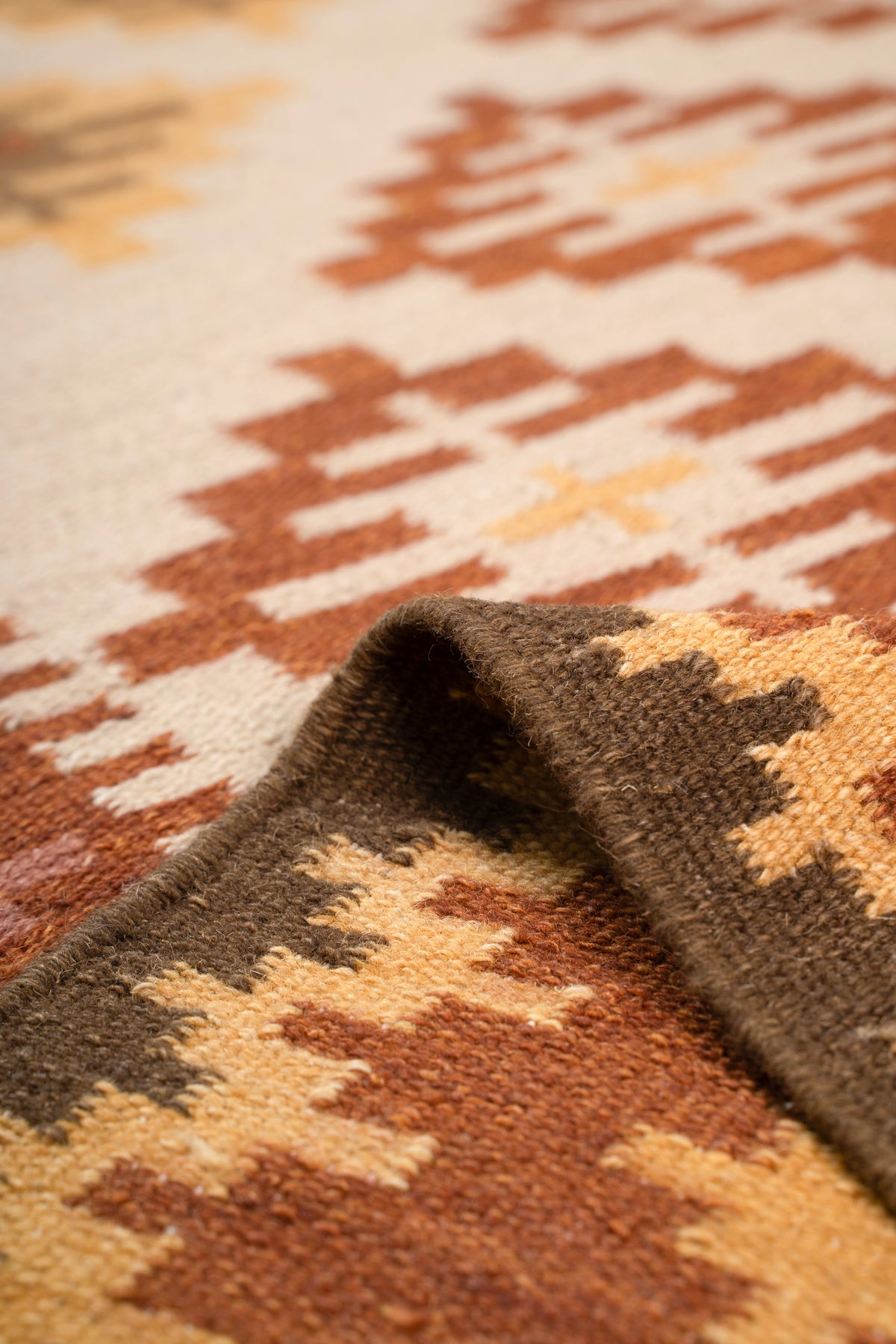 Handwoven Wool Kilim Dhurrie Rug – Traditional Geometric Flatweave