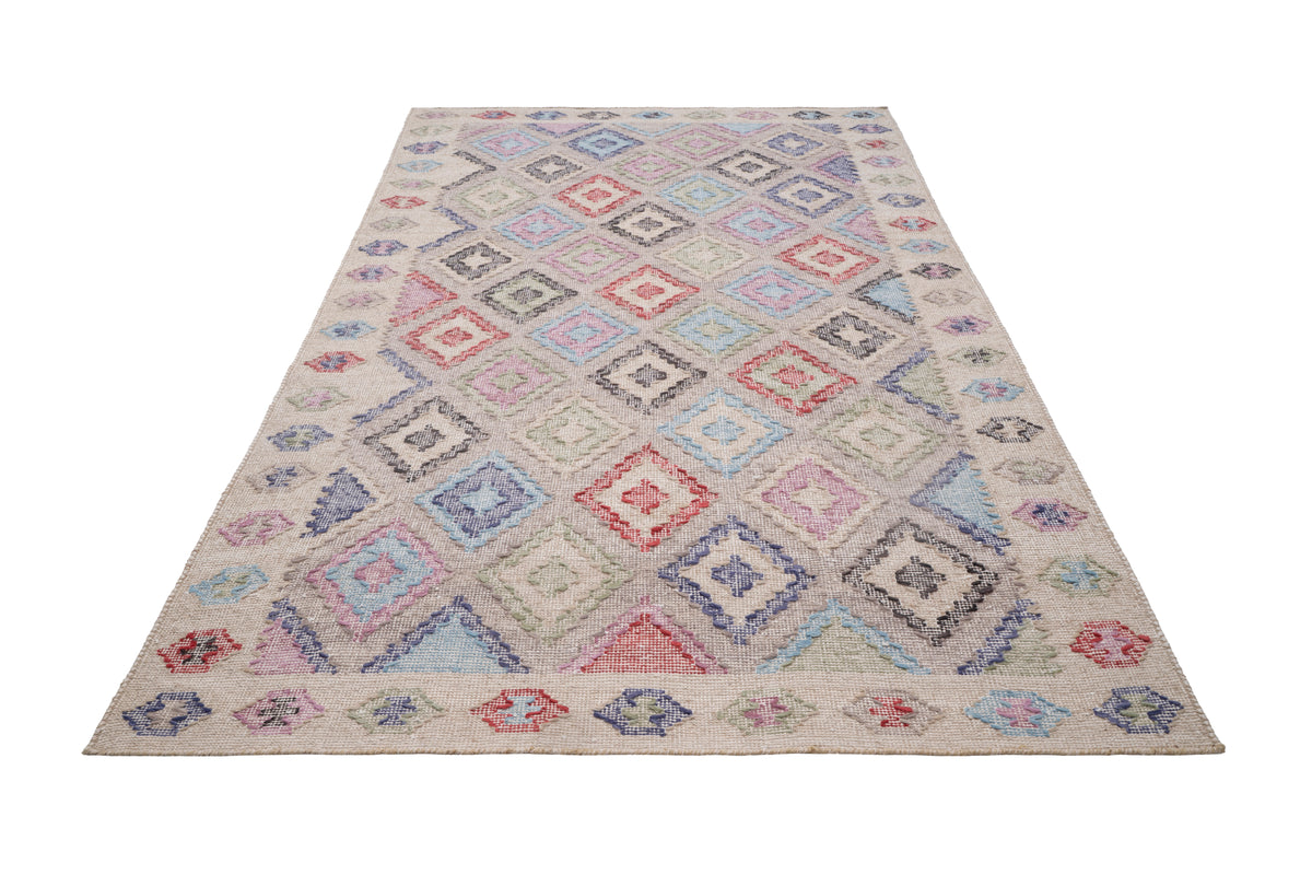 Pastel Geometric Kilim Wool Durrie Rug – Handwoven Ivory Multicolor Carpet