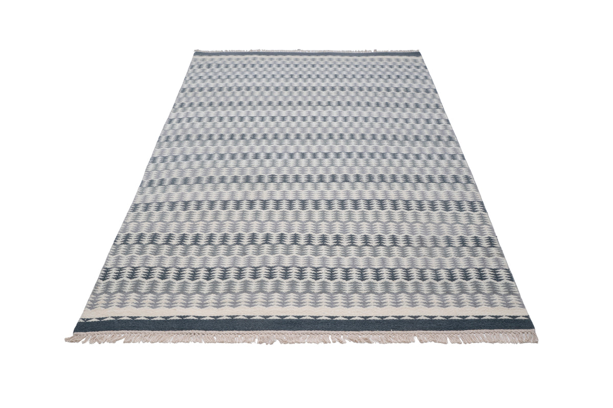 Scandinavian Grey Geometric Wool Durrie Rug – Handwoven Ivory Kilim Carpet