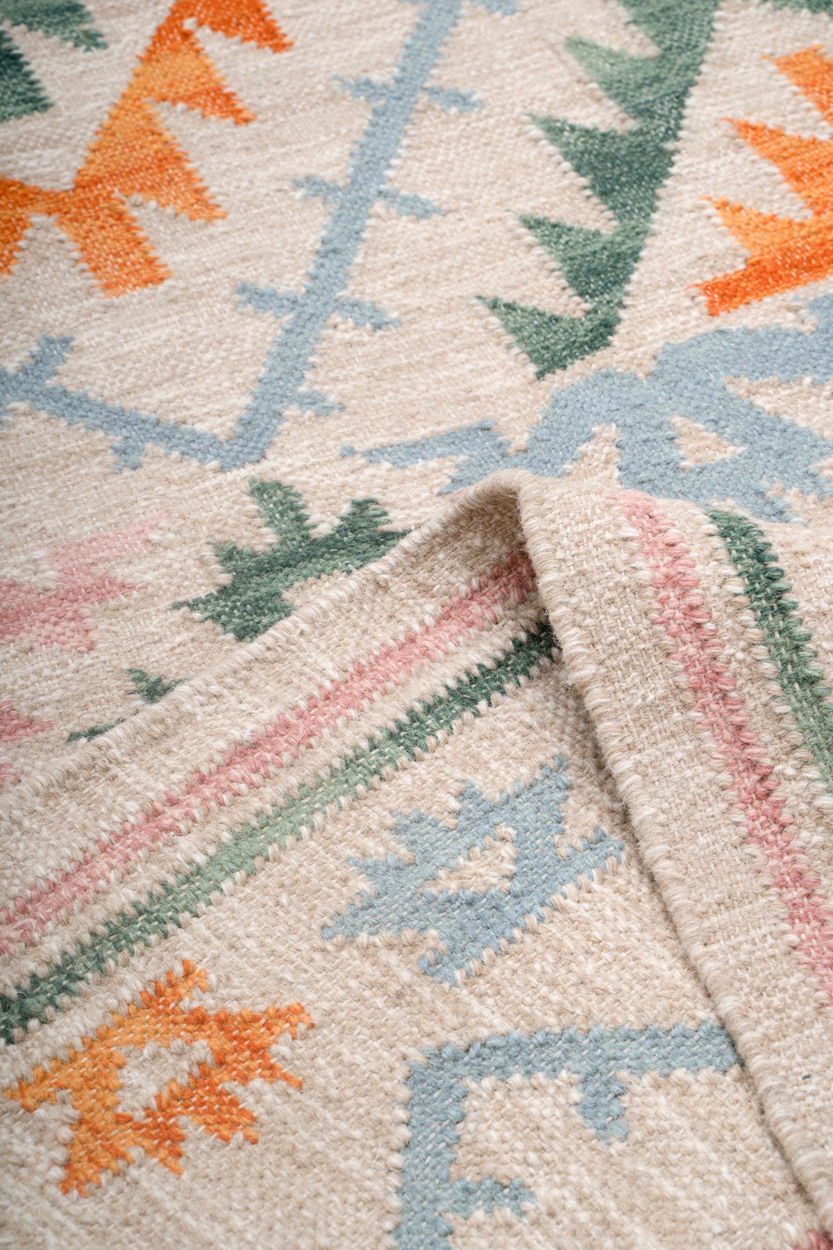 Handwoven Wool Kilim Durrie Rug – Pastel Geometric Tribal Area Rug with Fringe