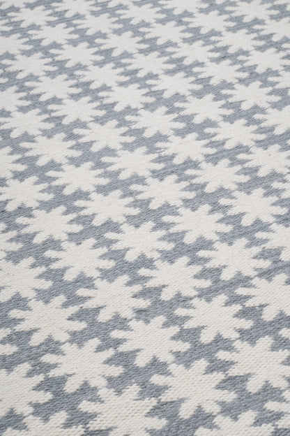 Handwoven Ivory and Grey Wool Rug – Scandinavian Geometric Pattern Area Rug