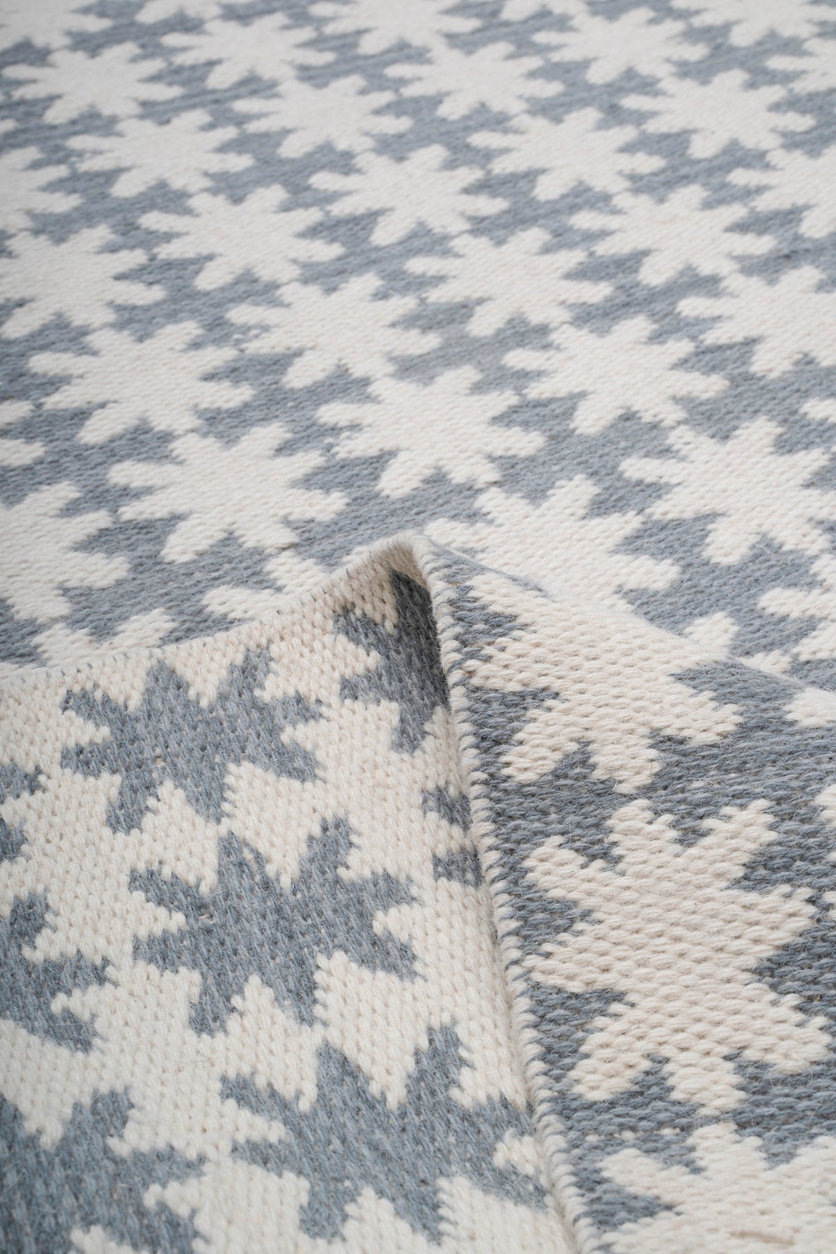 Handwoven Ivory and Grey Wool Rug – Scandinavian Geometric Pattern Area Rug