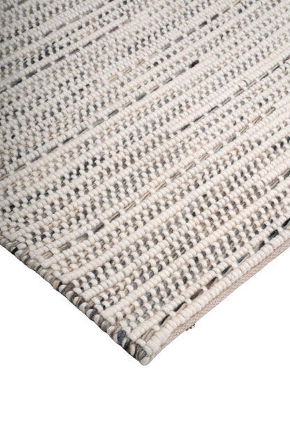 Handwoven Chunky Wool Rug – Ivory Beige Textured Area Rug, 2000 GSM