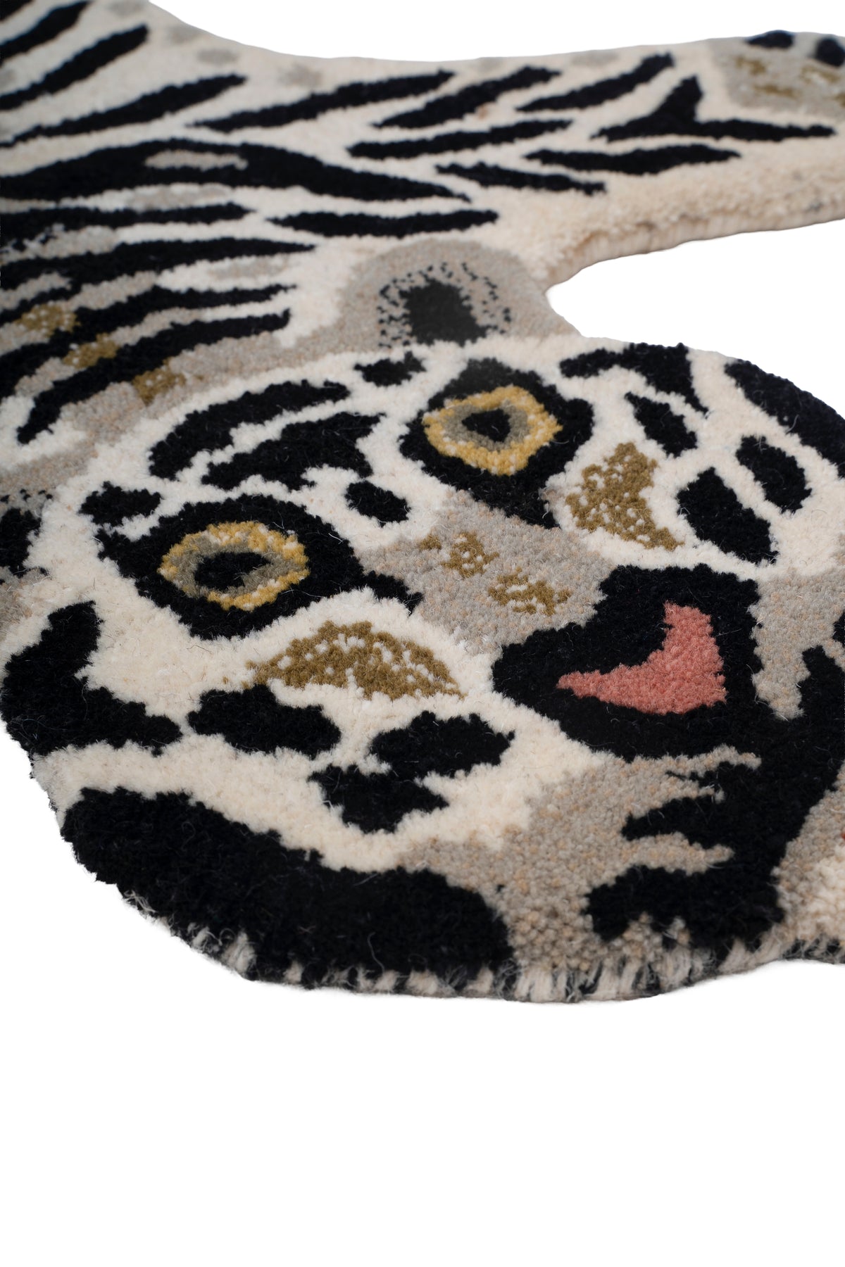 Hand Tufted Tiger Rug – Animal Shaped Wool Rug for Kids Room, Bedroom & Modern Décor | 2 × 3 Feet