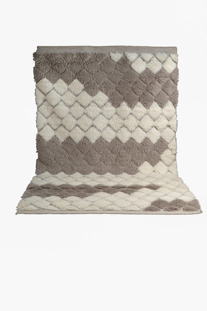Handwoven Moroccan Style Wool Rug – Cream and Taupe Diamond Pattern Shaggy Area Rug