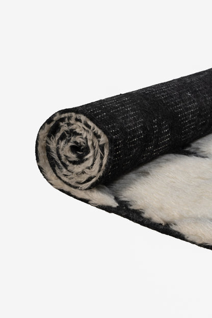 Moroccan Ivory Rug – Handwoven Diamond Pattern | Black & Cream Beni Ourain Style Area Rug
