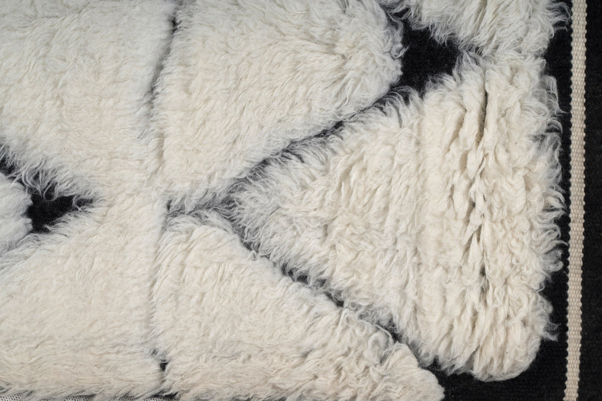 Moroccan Ivory Rug – Handwoven Diamond Pattern | Black & Cream Beni Ourain Style Area Rug