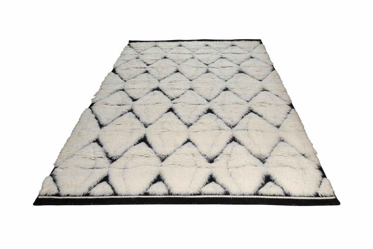 Moroccan Ivory Rug – Handwoven Diamond Pattern | Black & Cream Beni Ourain Style Area Rug