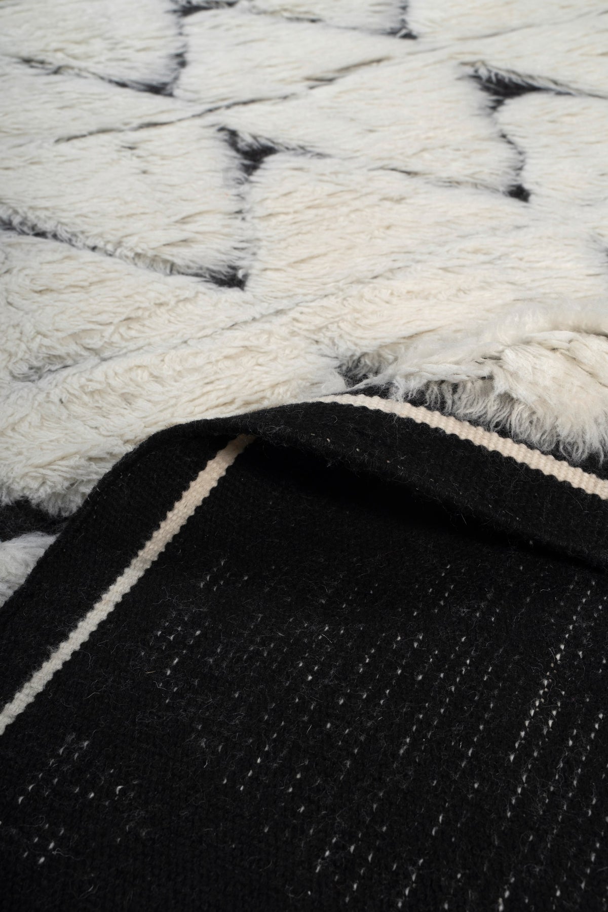 Moroccan Ivory Rug – Handwoven Diamond Pattern | Black & Cream Beni Ourain Style Area Rug