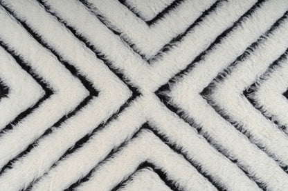 Moroccan Chevron Rug – 100% New Zealand Wool | Ivory & Black Handwoven Beni Ourain Style Area Rug