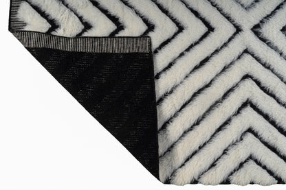 Moroccan Chevron Rug – 100% New Zealand Wool | Ivory & Black Handwoven Beni Ourain Style Area Rug