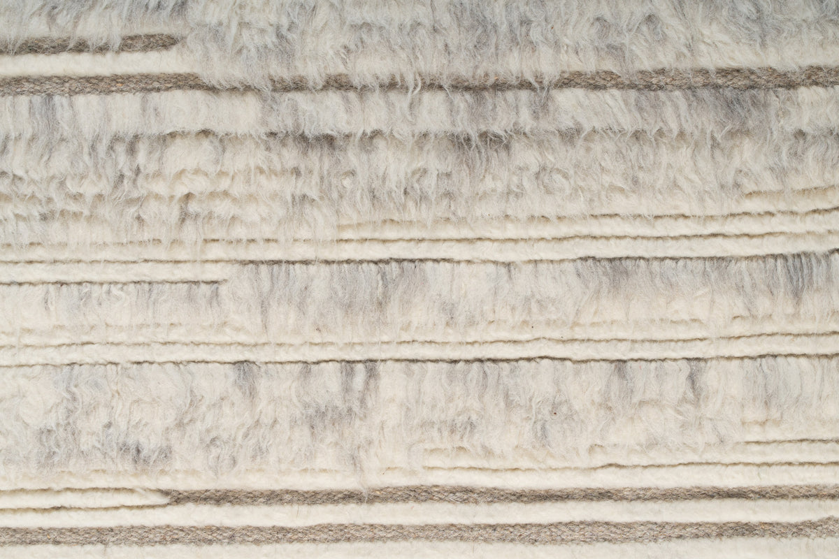 Moroccan Ivory Wool Rug – 100% New Zealand Wool | Handwoven Textured Moroccan Area Rug