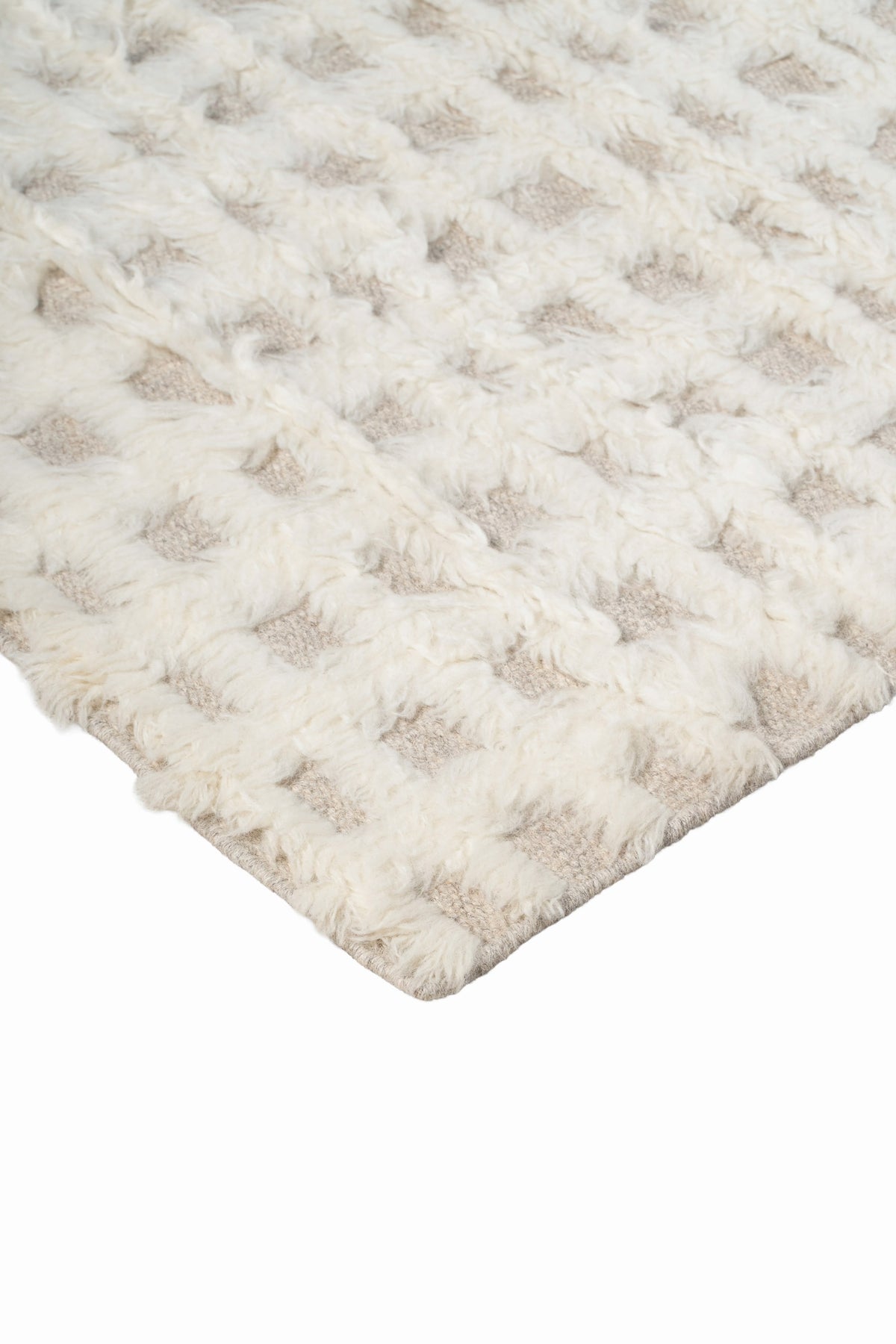 Moroccan Ivory Wool Rug – 100% New Zealand Wool | Handwoven Abstract Line Pattern Rug